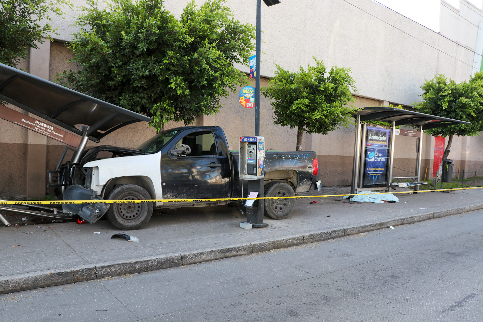 Advierte Barbosa todo el peso de la ley contra conductor que atropelló a dos mujeres en Plaza San Pedro