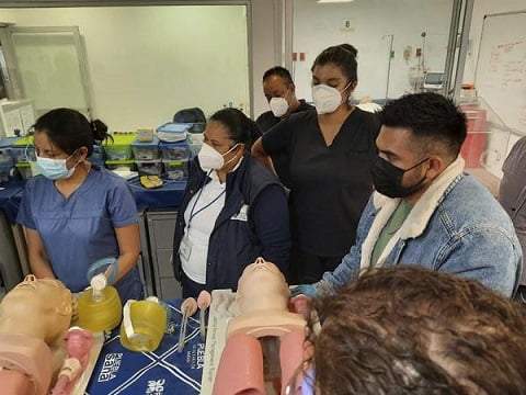 Refuerza SEDIF primeros auxilios para atender a personas adultas mayores
