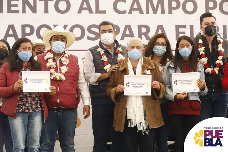 Entrega Sergio Céspedes 6 mil apoyos para campo y apoyos de Bienestar en Libres