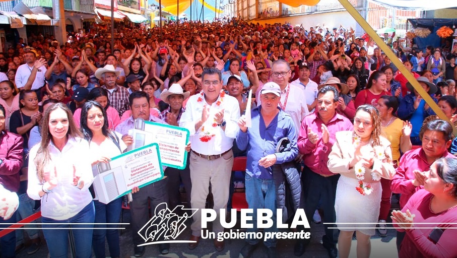 Anuncia Sergio Salomón rehabilitación de carretera estatal Chilchotla- Quimixtlán y Chichiquila
