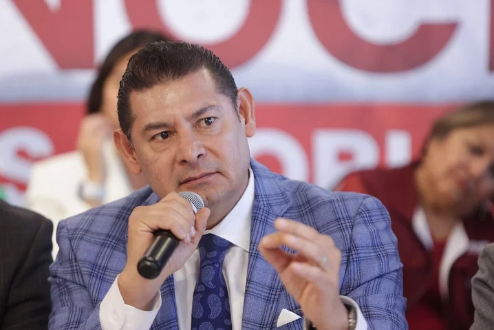 Armenta va en la encuesta, es un perfil competitivo, confirma Mario Delgado