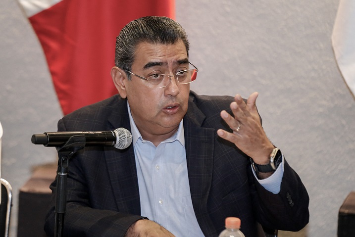 Analiza Sergio Salomón perfiles para designar a secretaria de Economía