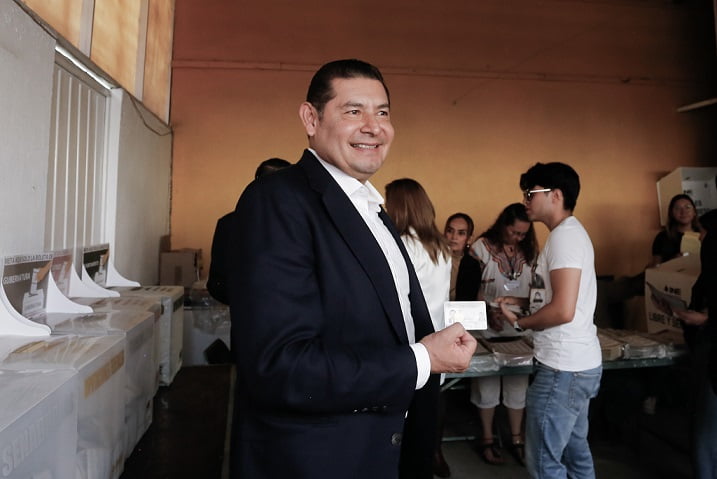 Llama Alejandro Armenta a adversarios respeten la democracia libre en elecciones