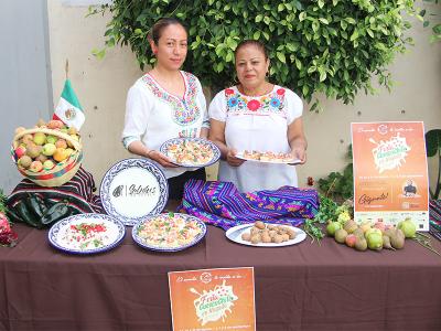 Presenta Cultura octava edición de la Feria del Cuexcochile en Nogada