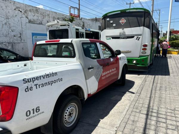 Garantiza gobierno estatal transporte público legal en Puebla