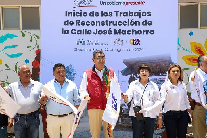 Inaugura Sergio Salomón construcción de siete aulas en la escuela primaria “José María Morelos” en Chapulco