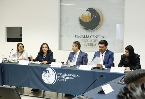 Trabajan gobierno de Puebla y FGE para prevenir y erradicar trata de personas