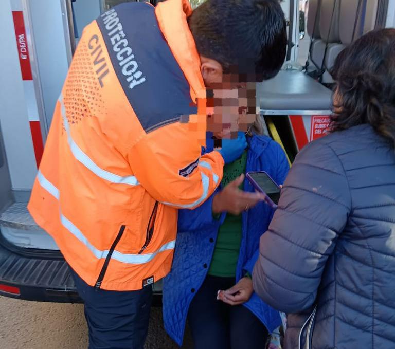 Accidente automovilístico deja dos personas lesionadas en la 23 Poniente