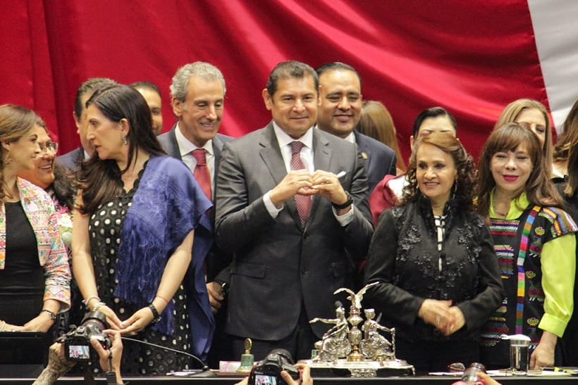 Desde el Senado, Armenta invita a “Por Amor a Puebla 2025”, prevén 8 mil mdp de derrama económica