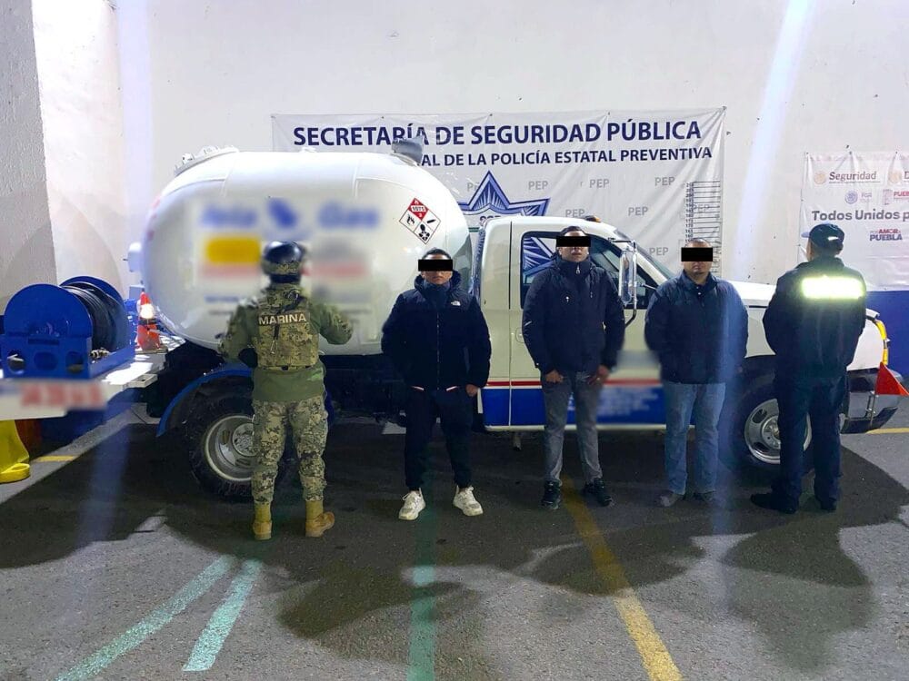 Detienen SSP y Marina a tres presuntos ladrones de combustible
