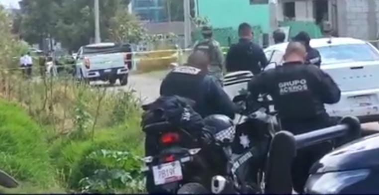 Asesinan a balazos a un hombre al interior de su camioneta en Ciudad Judicial