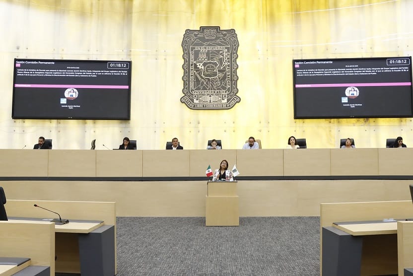 Impulsan en el Congreso iniciativa para sancionar a quien exalte imágenes de narcotraficantes en eventos masivos