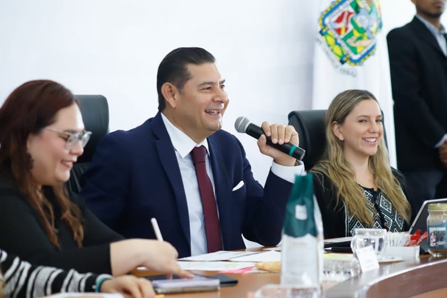Gobierno de Puebla triplica apoyo al Huey Atlixcáyotl para preservar tradiciones originarias