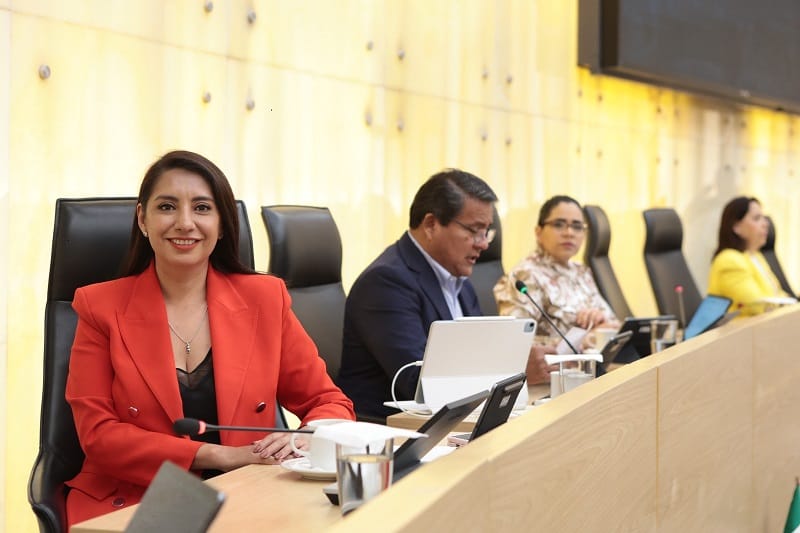 Impulsan en Congreso iniciativa para promover artesanías poblanas a nivel internacional