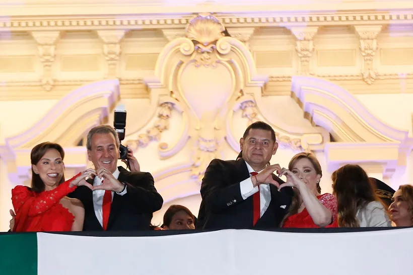 Con patriotismo, Puebla vibra con primer grito de Independencia del gobernador Alejandro Armenta