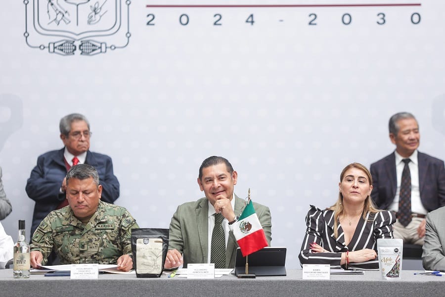 Armenta se suma a llamado de Sheinbaum para homologar Ley contra la Extorsión en Puebla 