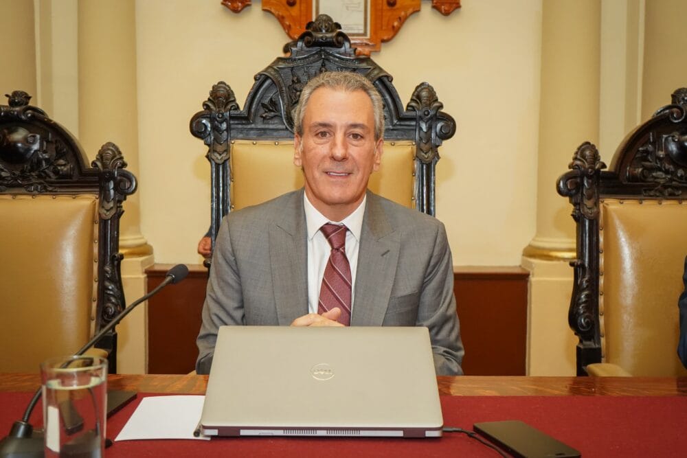 Celebrará Ayuntamiento de Puebla sesión de cabildo el 15 de octubre para primer Informe Gobierno
