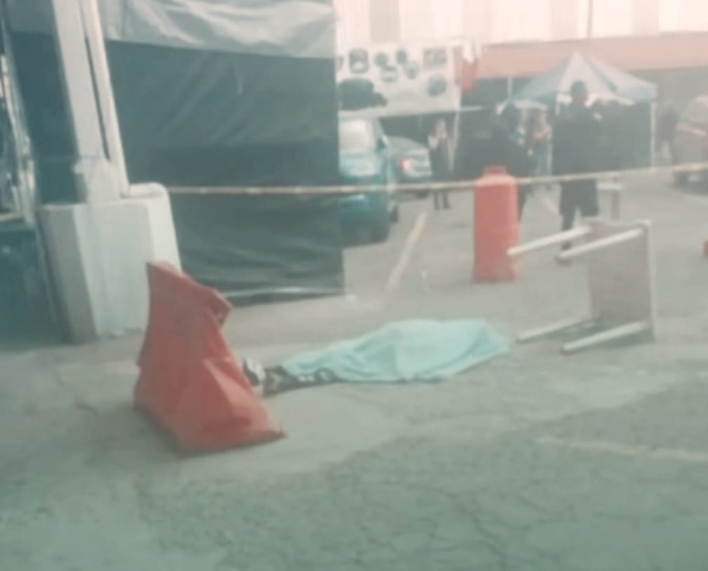 Un hombre de 42 años fue asesinado a balazos en estacionamiento de La Fayuca