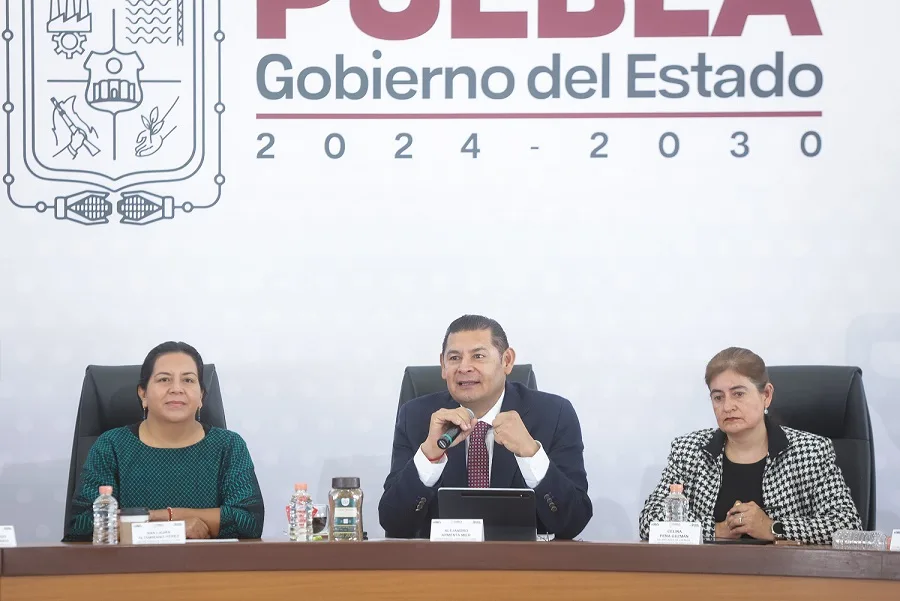 Construye Gobierno de Puebla 6 mil 222 viviendas en 14 municipios