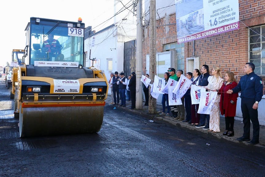 Gobierno de Puebla reconstruye la 12 Oriente por indolencia de gestiones del pasado