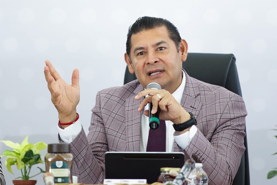 Llama Alejandro Armenta a Granjas Carroll a que cumpla con acuerdos de productores de cebada