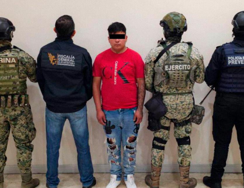 Detiene a “La Pulga” y “El Lápiz” presuntos integrantes de grupo delictivo en el Mercado Morelos