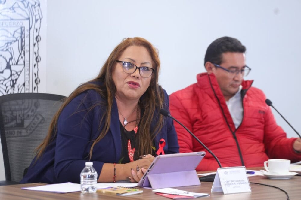 Promueven en Congreso concientización del VIH/SIDA y acceso a servicios de salud