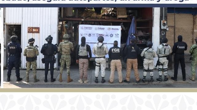 Encabeza la FGE operativo en la 46 Poniente; recupera vehículo robado, asegura autopartes, un arma y droga