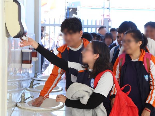 Reinician clases 202 mil 523 estudiantes de media superior: SEP