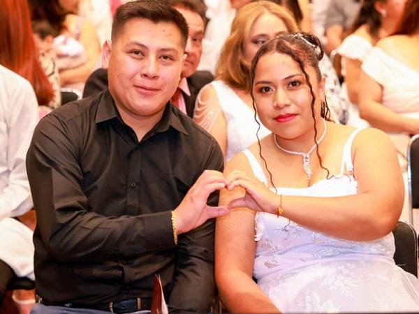 Se casan de forma gratuita más de 1,700 parejas en Puebla