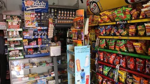 Asesinan a adulto mayor tras asalto a minisúper en Geo Villas del Sur