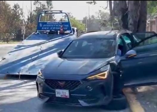 Accidente múltiple deja un lesionado en Vía Atlixcáyotl