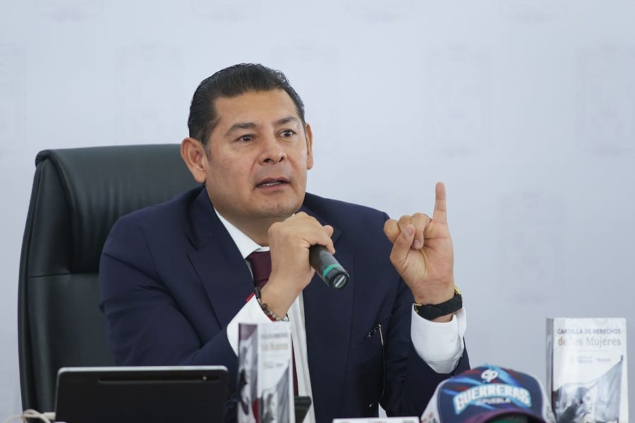 Alejandro Armenta cierra paso a inmobiliarias en Ecoparque Malinche y San José Chiapa
