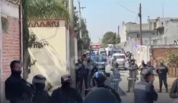 Enfrentamiento en Juan C. Bonilla deja dos abatidos y un detenido tras robo