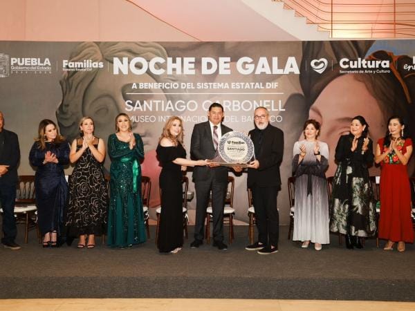 Recibe SEDIF donativo para equipar Casa de Maternidad mediante obra de Carbonell