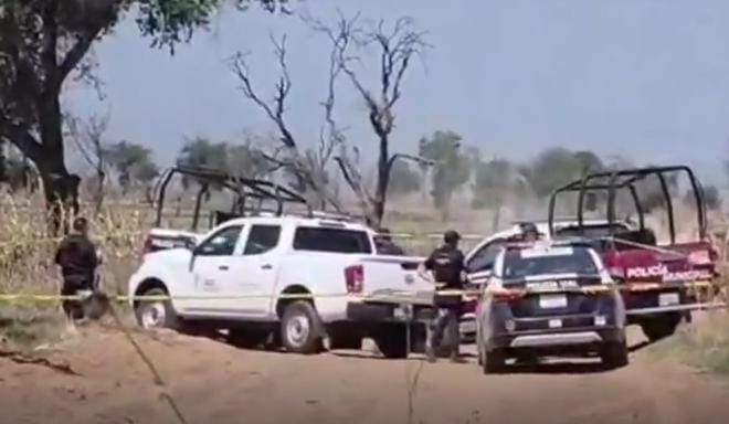 Localizan cuerpo embolsado a un costado del panteón de Apapaxco, Coronango