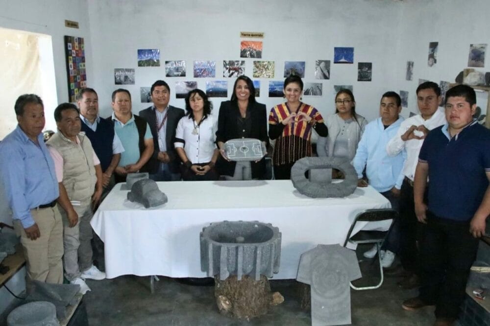 Impulsa Angélica Alvarado el turismo cultural con artesanos de San Nicolás de los Ranchos