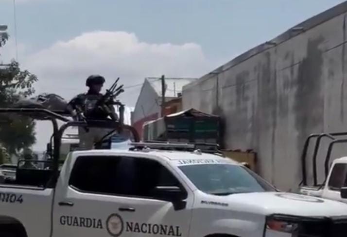 Aseguran bodega con presuntas autopartes robadas cerca de la Central de Abasto