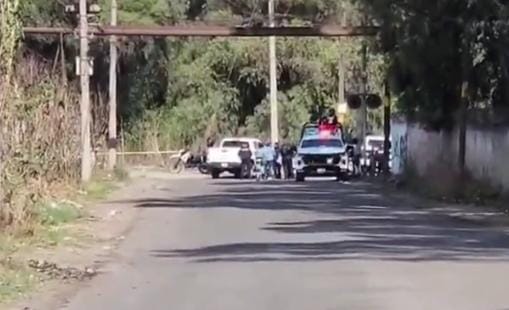​Hallan dos cuerpos embolsados y decapitados en la carretera Xoxtla-Tlaltenango