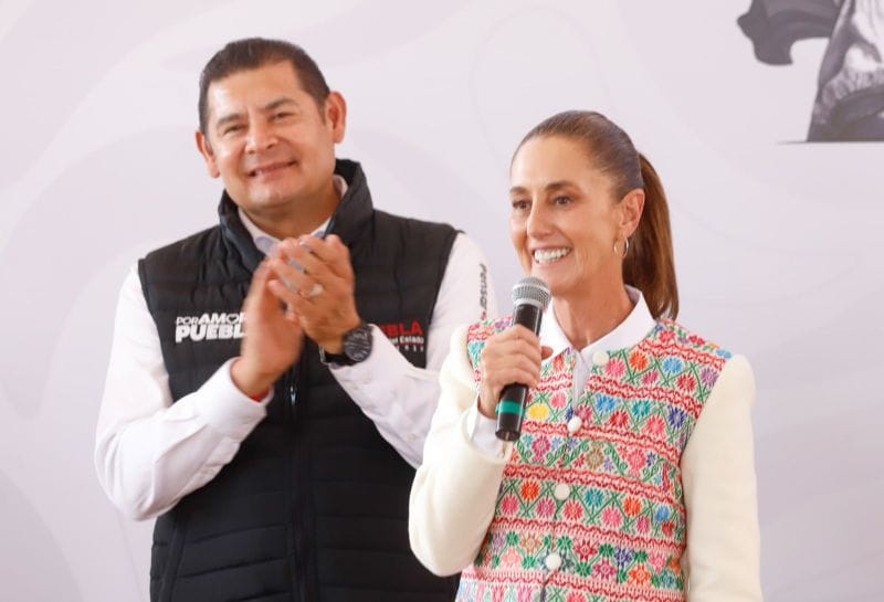 Presidenta Claudia Sheinbaum reconoce iniciativa de Armenta por fábrica de paneles solares en Puebla 