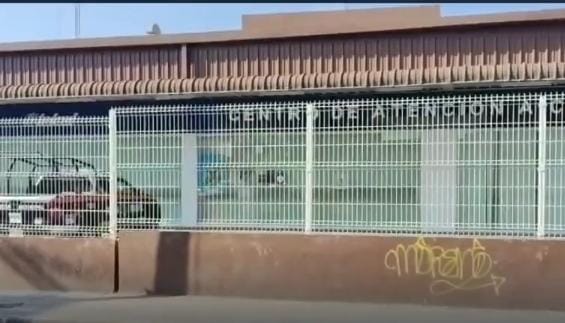 Hallan sin vida a velador dentro de plaza comercial en San Martín Texmelucan