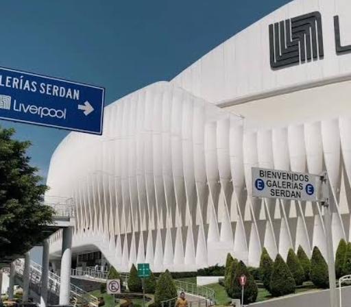 Roban más de 500 mil pesos en joyería de Galerías Serdán