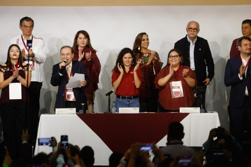 Morena renueva dirigencia nacional en el VIII Congreso Extraordinario entre cierres y relevos
