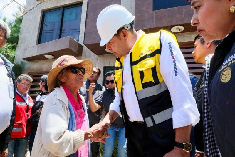 Por tierra y aire, gobernador Alejandro Armenta recorre zona afectada en Ciudad Serdán 