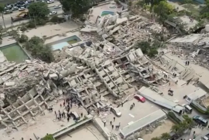 ​Asciende a 920 la cifra de muertos por el doble terremoto en Venezuela