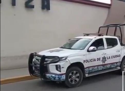 Hallan a un hombre sin vida al interior del Motel Ibiza ubicado en San Pablo Xochimehuacán