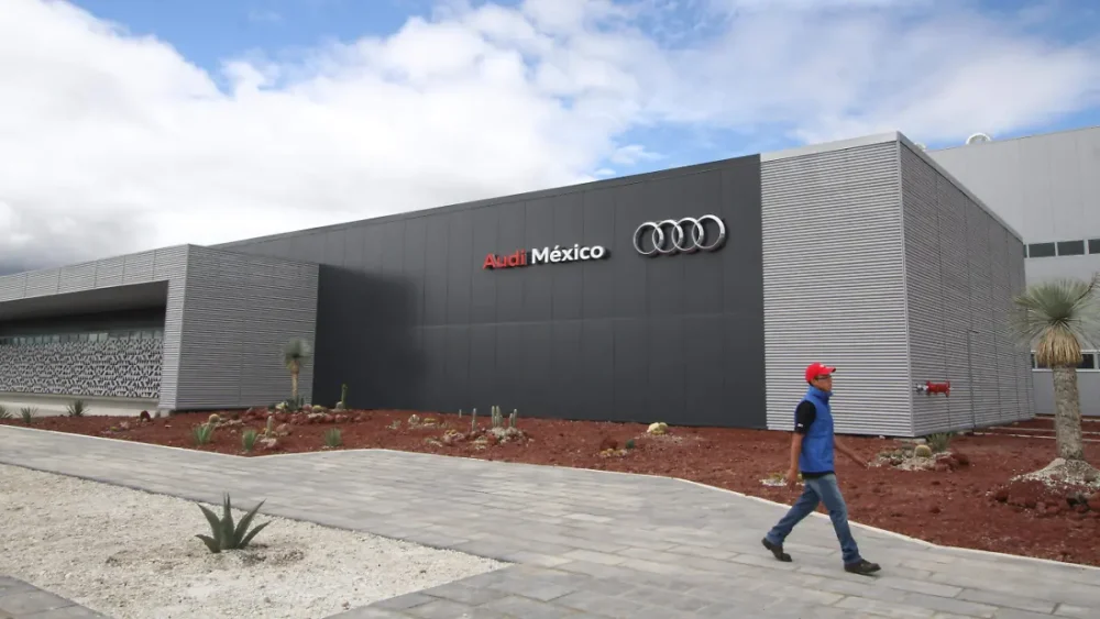 Gobierno del Estado celebra acuerdo AUDI-Base trabajadora para afianzar industria automotriz