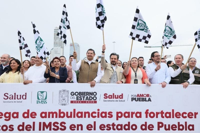Alejandro Armenta y Zoé Robledo pactan proyectos de IMSS para Puebla