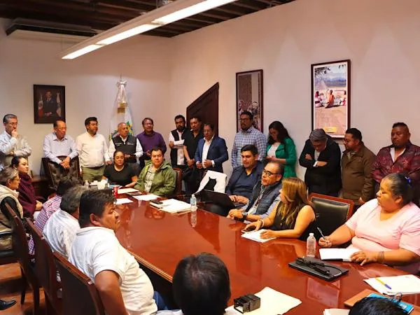 Gobierno federal y estatal logran acuerdos con pobladores de Santa María La Alta
