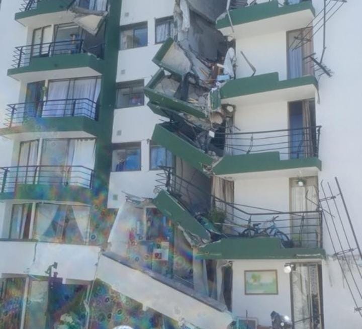 Terremoto de magnitud 7,4 sacude Colombia y deja al menos 77 fallecidos